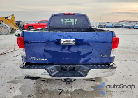 2010 Toyota Tundra Double Cab Sr5 z USA, uszkodzony, nr VIN 5TFRM5F1XAX012934